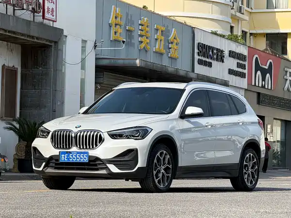 BMW X1 2021