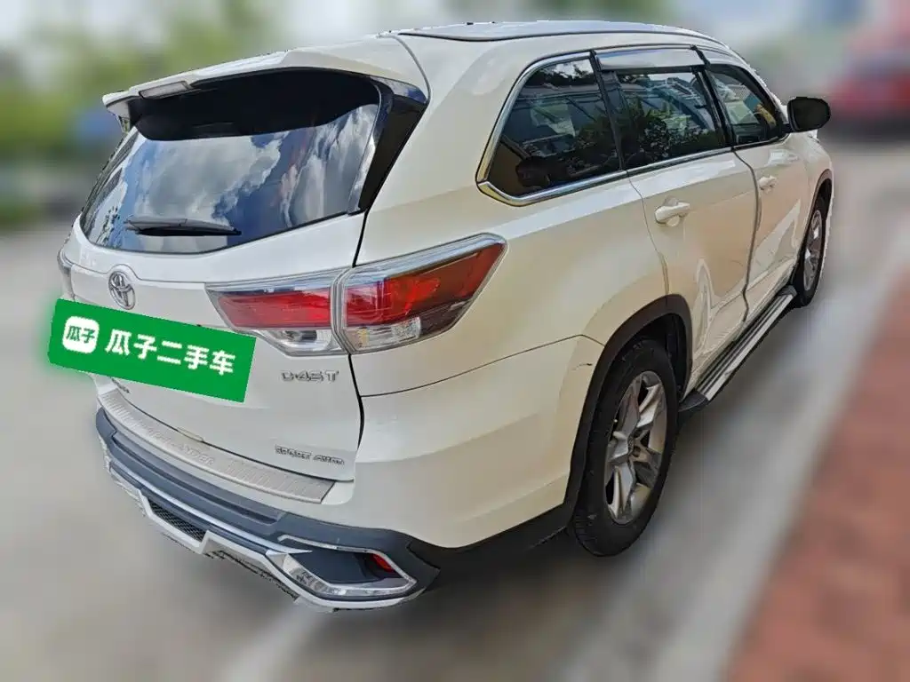 Toyota Highlander 2016