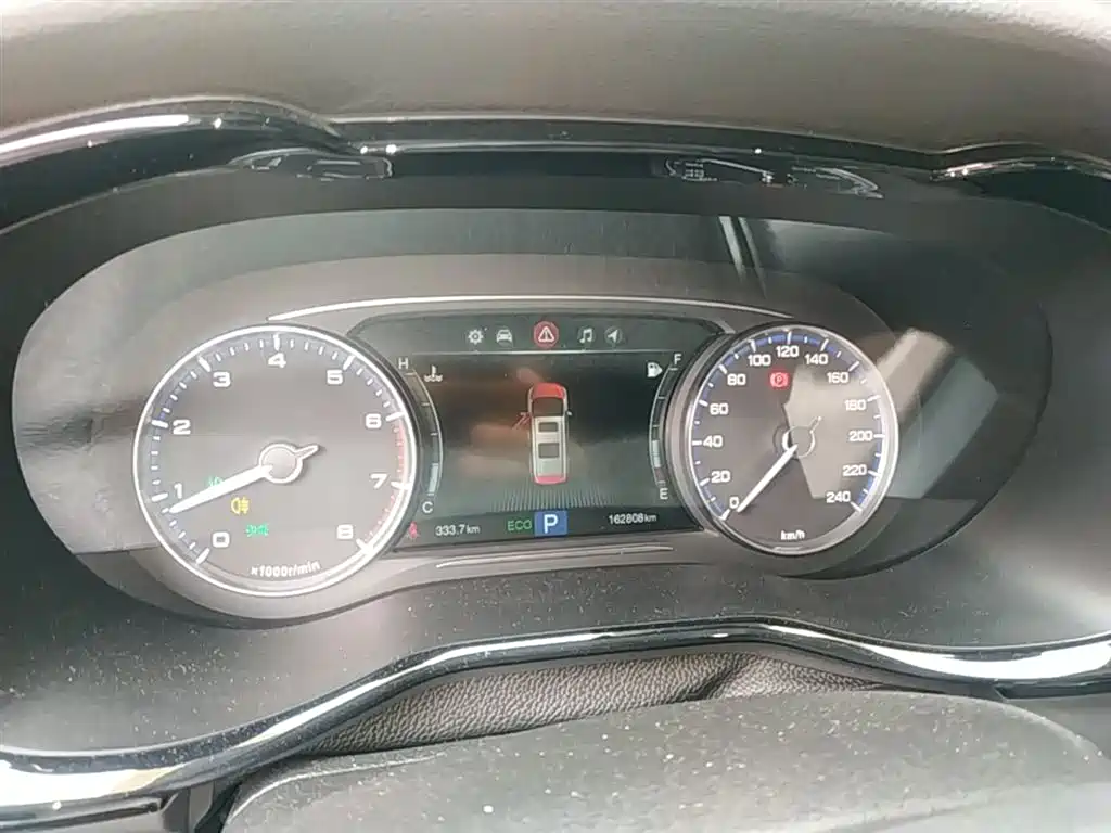 GAC Motor Trumpchi M8 2019 — фото 12