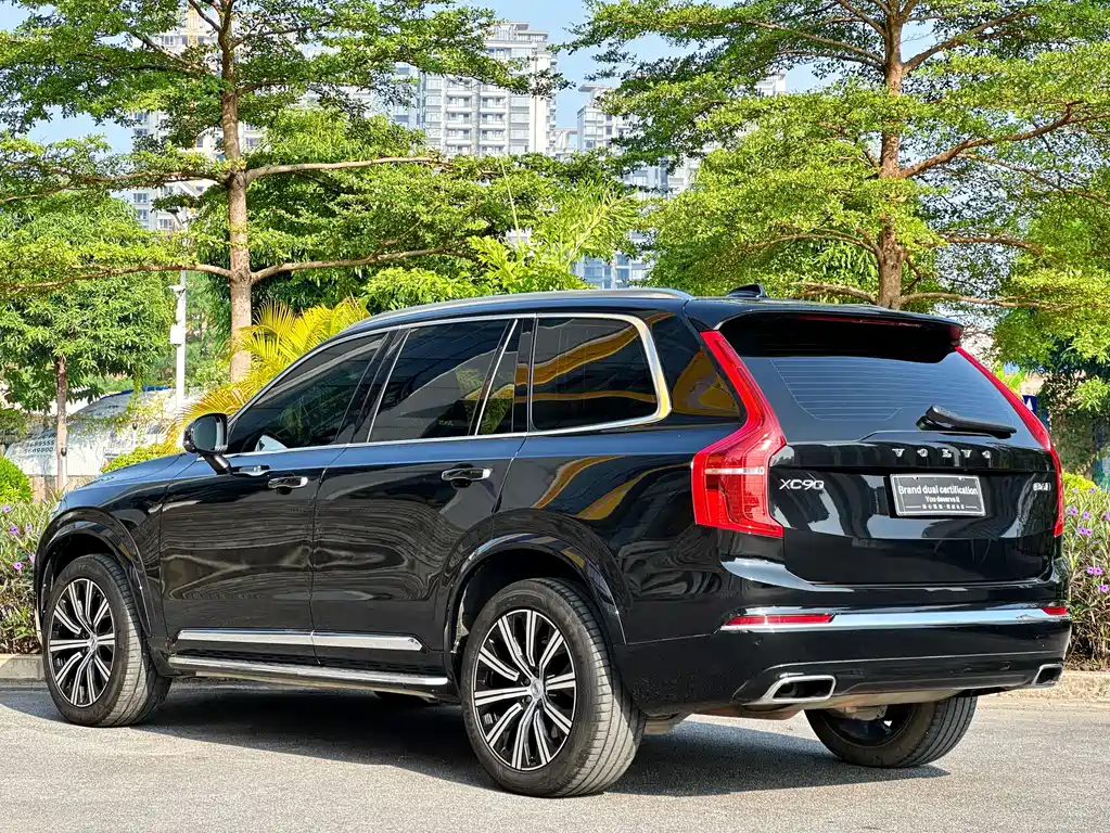 Volvo XC90 2020 — фото 5