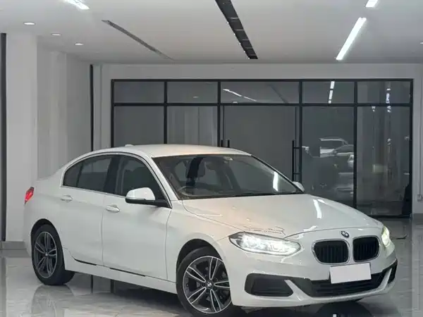 BMW 1 Series 2020