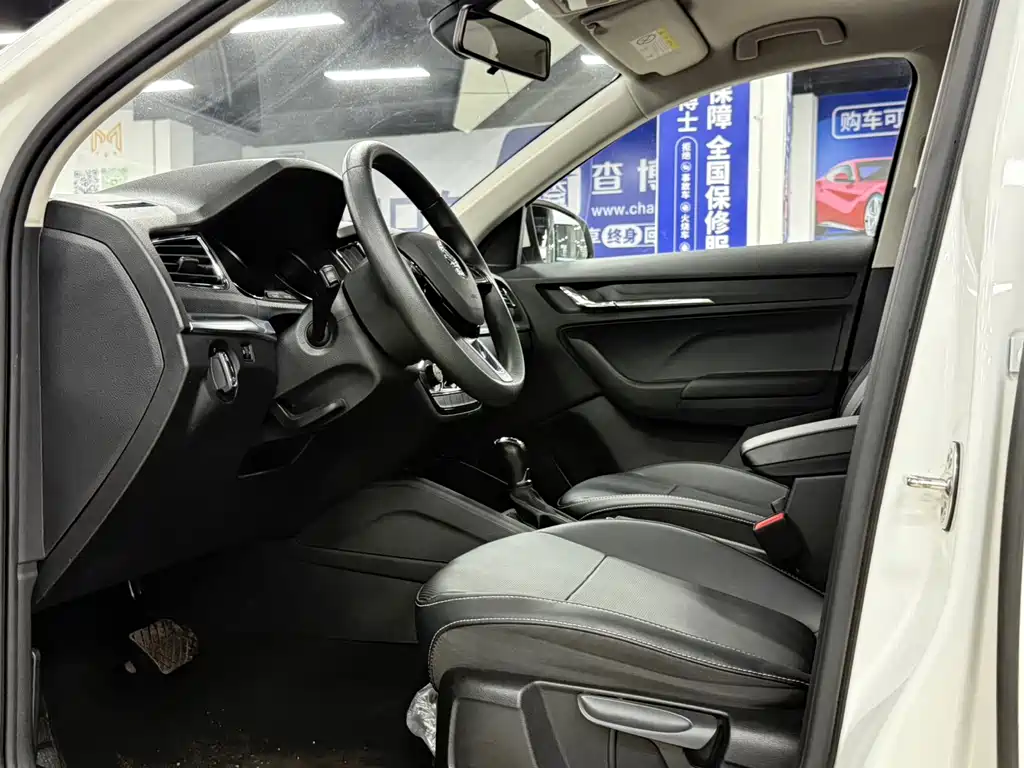 Skoda Octavia 2022 — фото 17
