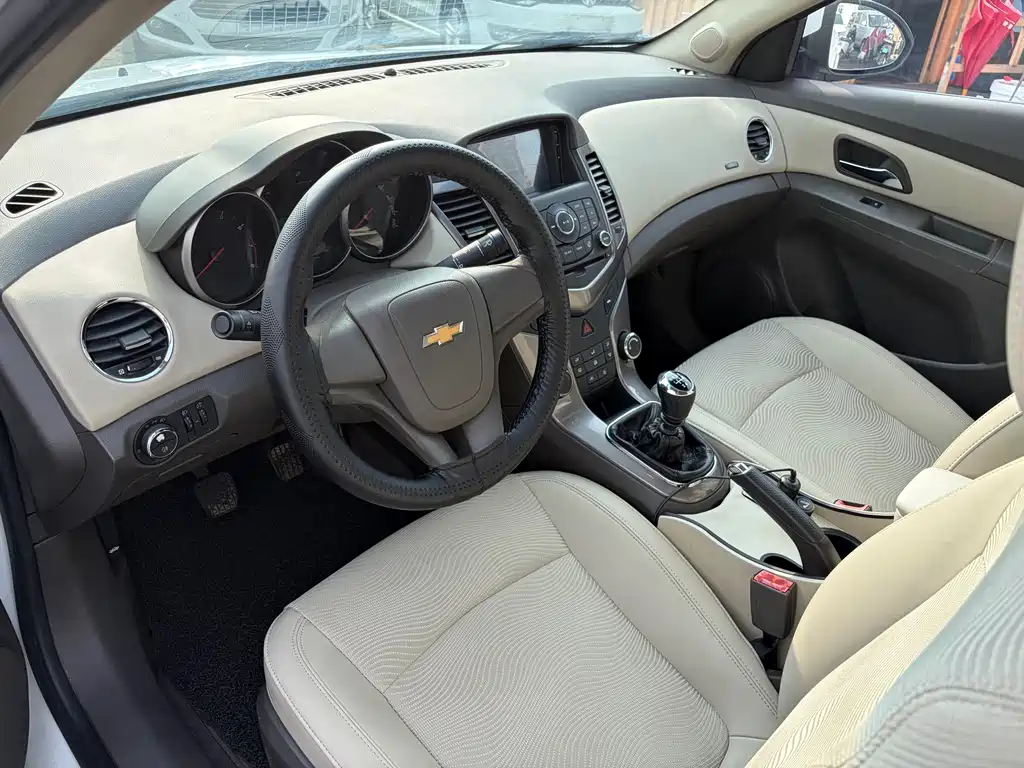 Chevrolet Cruze 2015