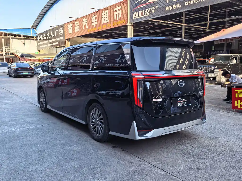 GAC Trumpchi M8 2023 — фото 7