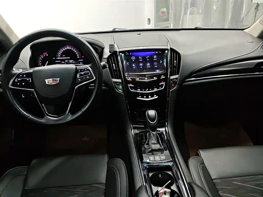 Cadillac ATS-L 2017 — фото 12
