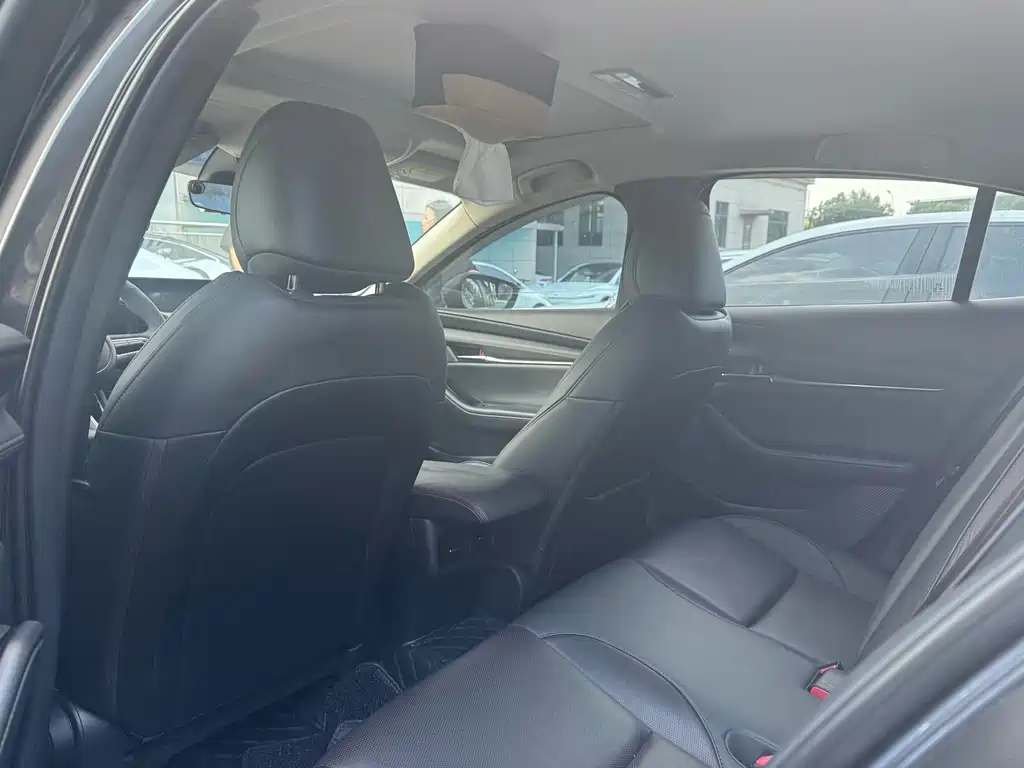 Mazda 3 Axela 2020