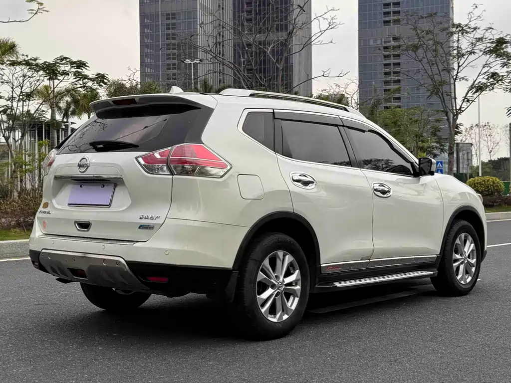 Nissan X-Trail 2016 — фото 13