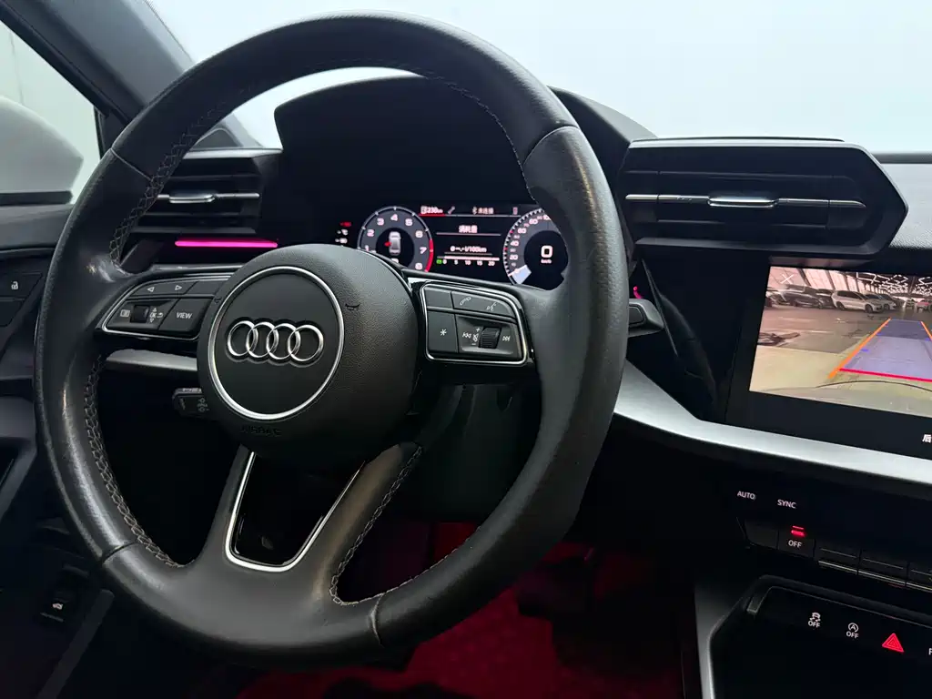 Audi A3 2023 — фото 12