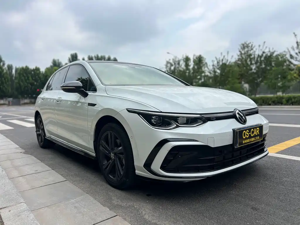 Volkswagen Golf 2022