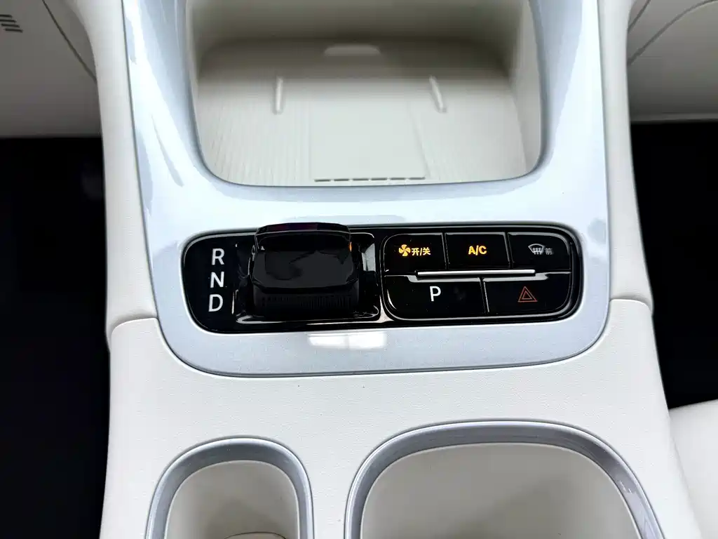 Geely Galaxy Starwish 2025