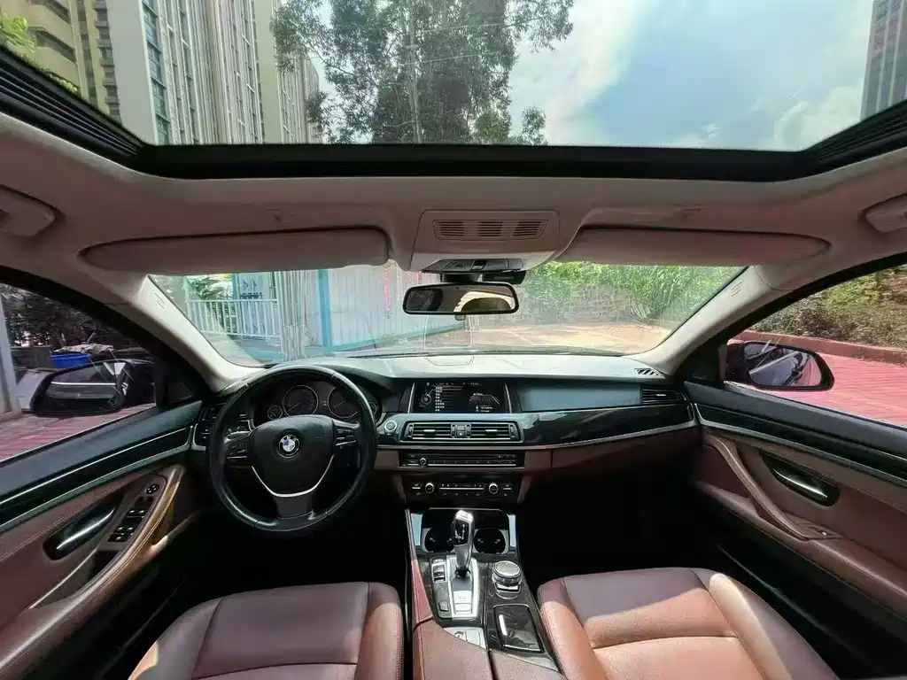 BMW 5 Series 2015