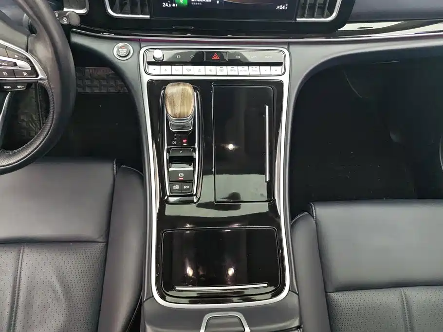 GAC Trumpchi M8 2023 — фото 16