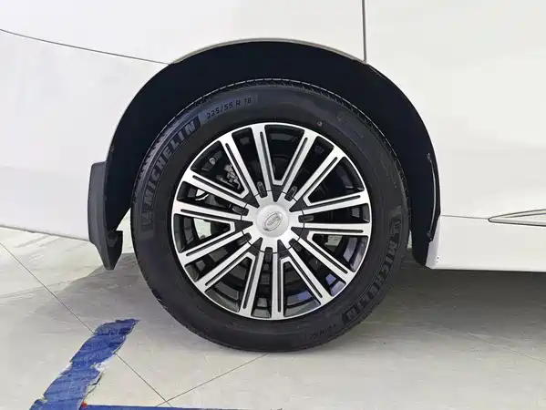 GAC Trumpchi M8 2023