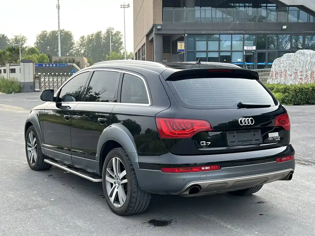 Audi Q7 2014 — фото 7