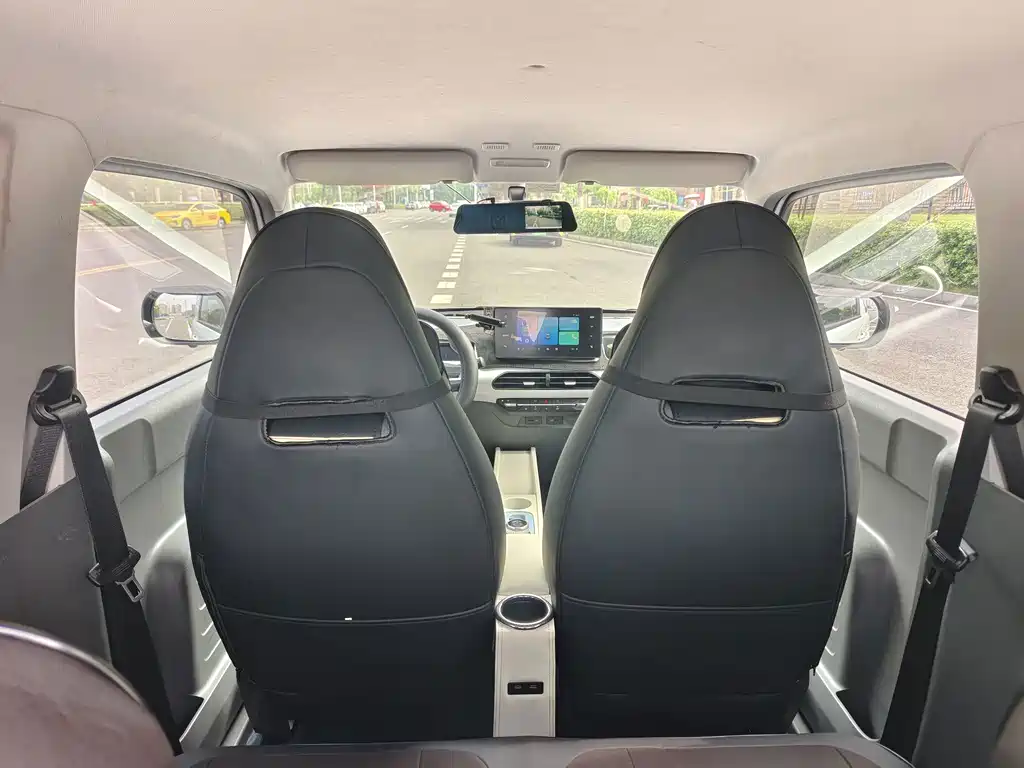 Geely Galaxy Panda 2023 — фото 12