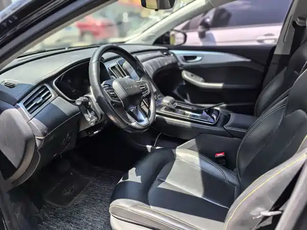 Roewe i6 MAX 2021