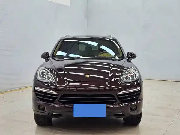 Porsche Cayenne 2014