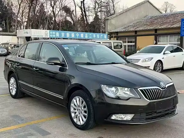 Skoda Superb 2014