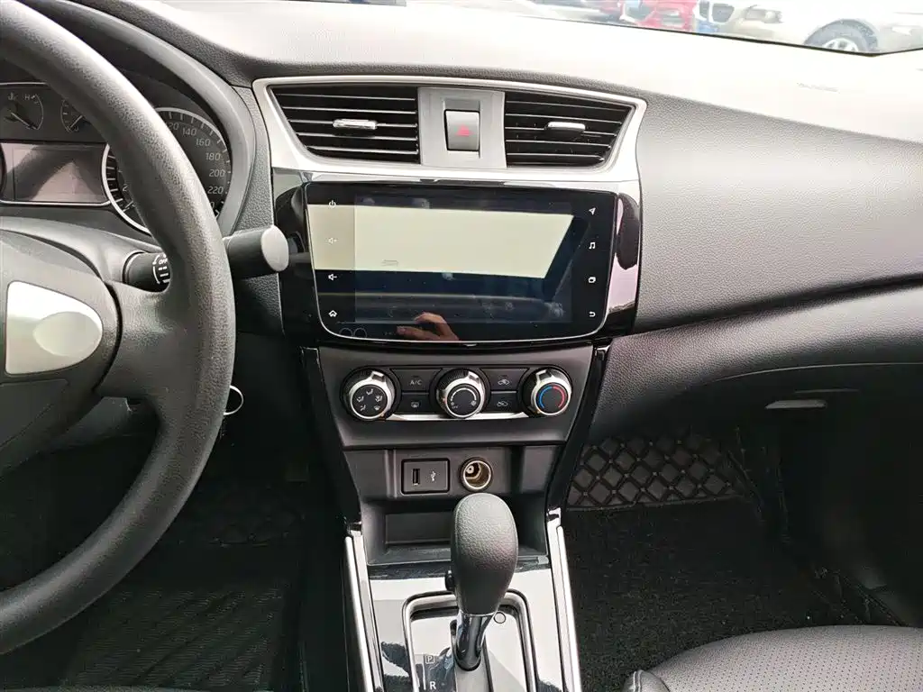 Nissan Sylphy 2022 — фото 13
