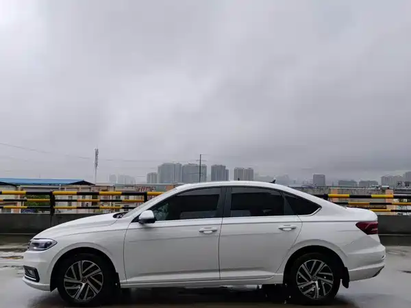 Volkswagen Lavida 2022