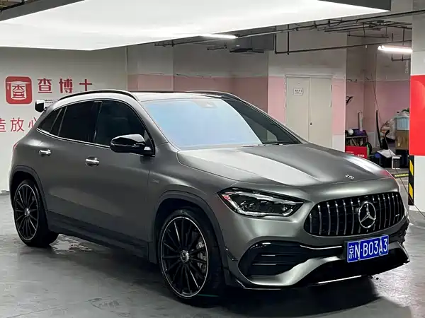 Mercedes-Benz GLA AMG 2022