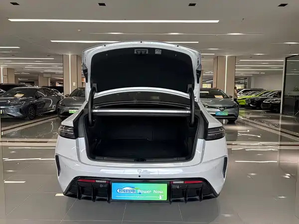 BYD Seal 2024