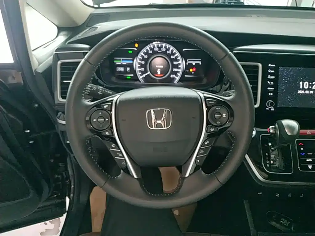 Honda Elysion 2021 — фото 11