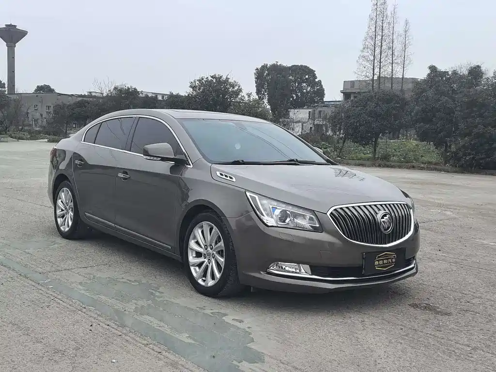 Buick LaCrosse 2016 — фото 2
