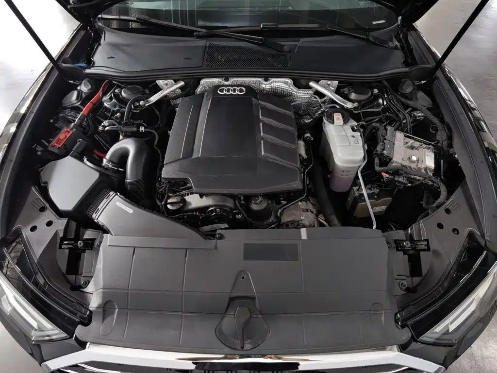 Audi A6L 2022