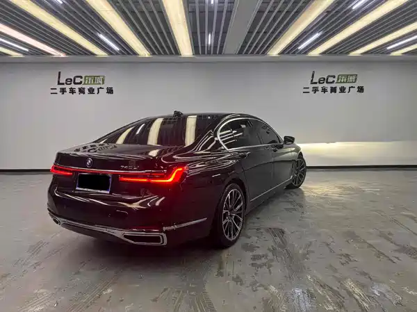 BMW 7 Series 2019