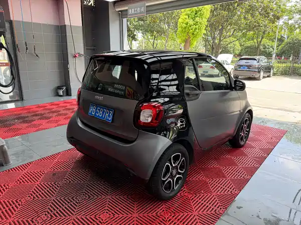 smart fortwo 2019