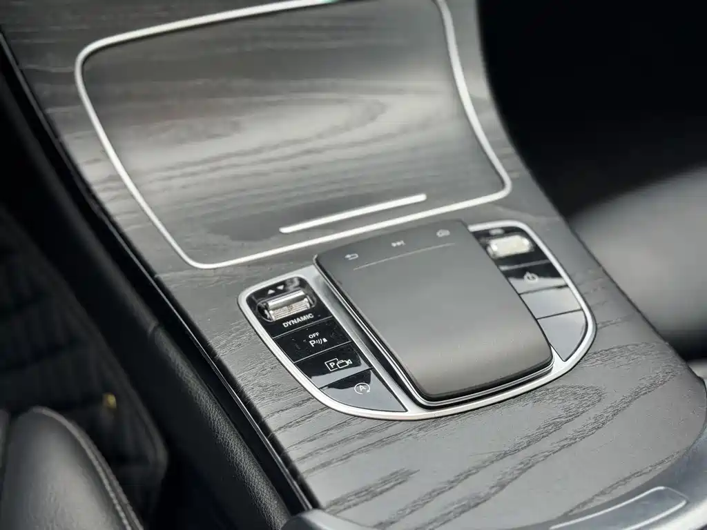Mercedes-Benz C-Class 2020 — фото 15