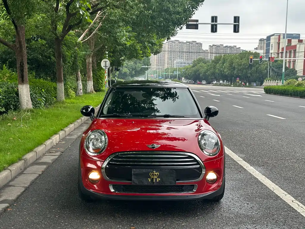 MINI Mini 2018