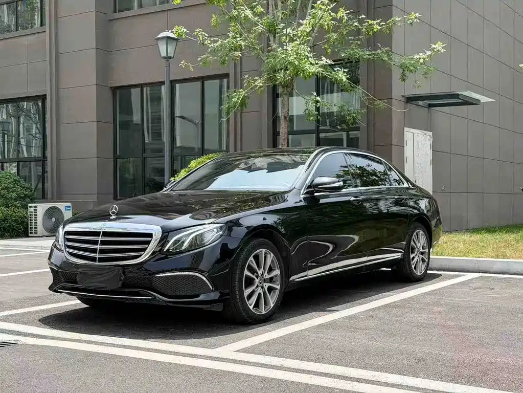 Mercedes-Benz E-Class 2020