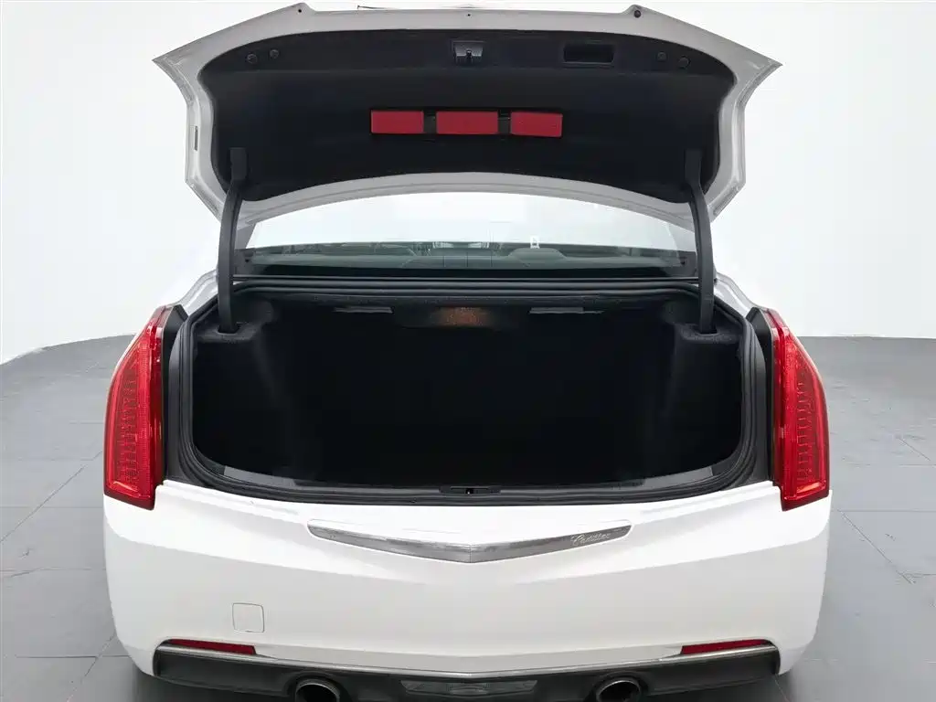 Cadillac ATS-L 2018 — фото 16