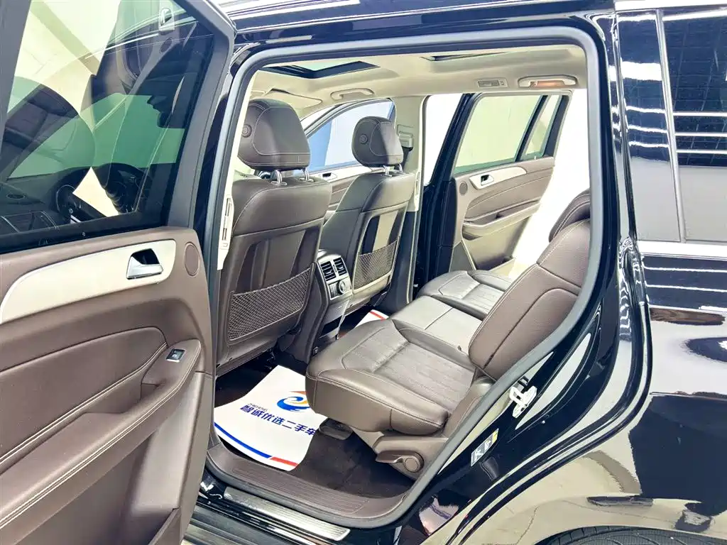Mercedes-Benz GLS 2016 — фото 7