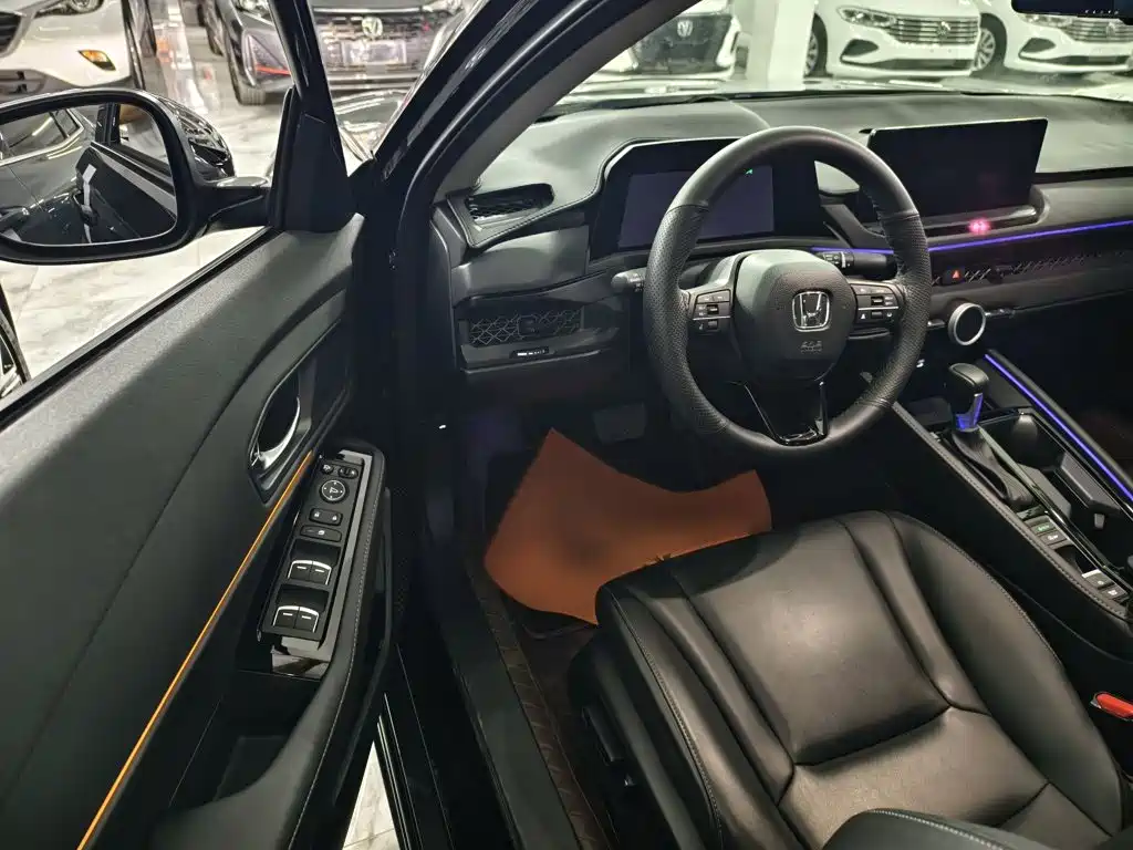 Honda Accord 2024 — фото 17
