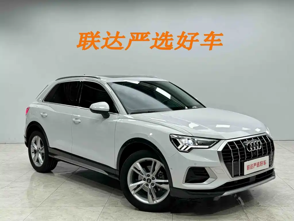 Audi Q3 2022 — фото 23