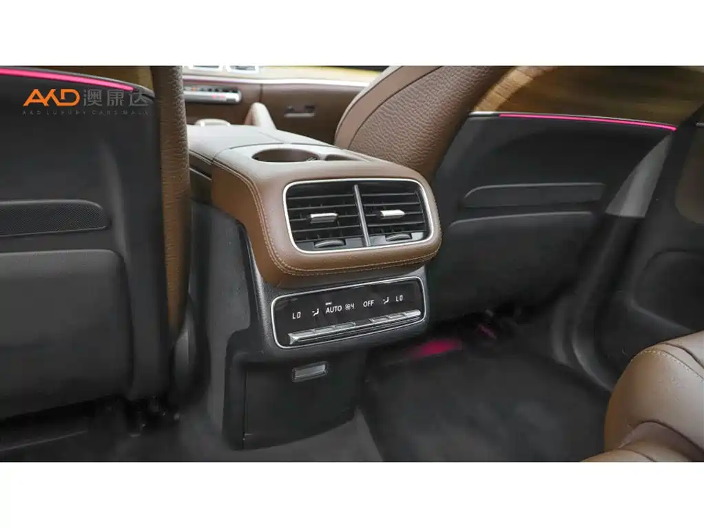 Mercedes-Benz GLS 2024 — фото 10