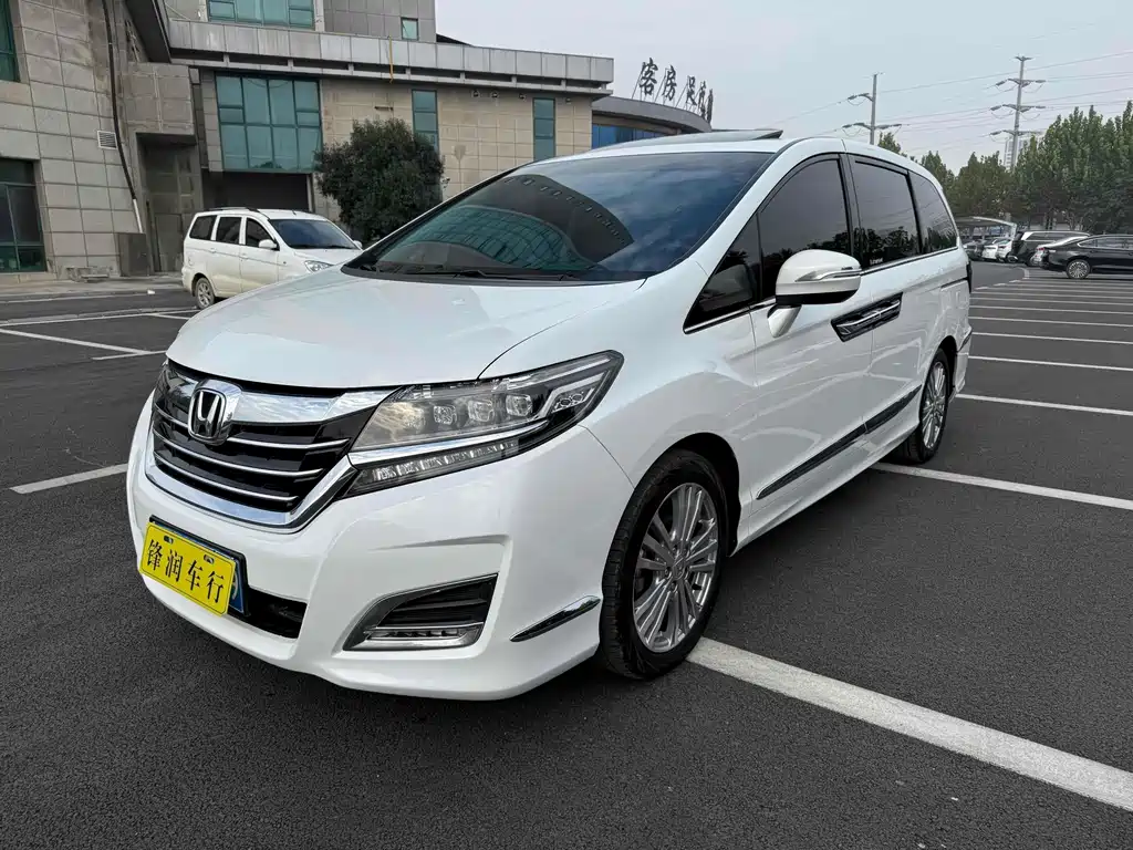 Honda Elysion 2017 — фото 1