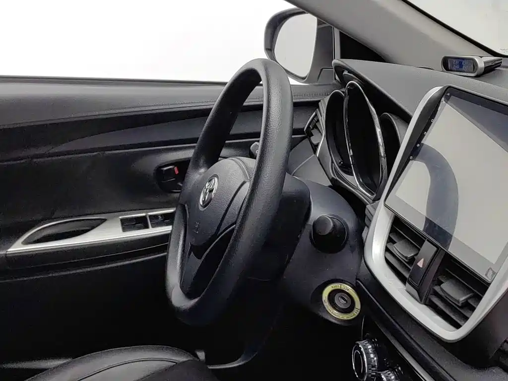 Toyota Vios 2018 — фото 22