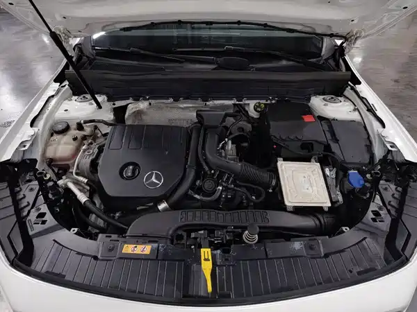 Mercedes-Benz GLB 2020
