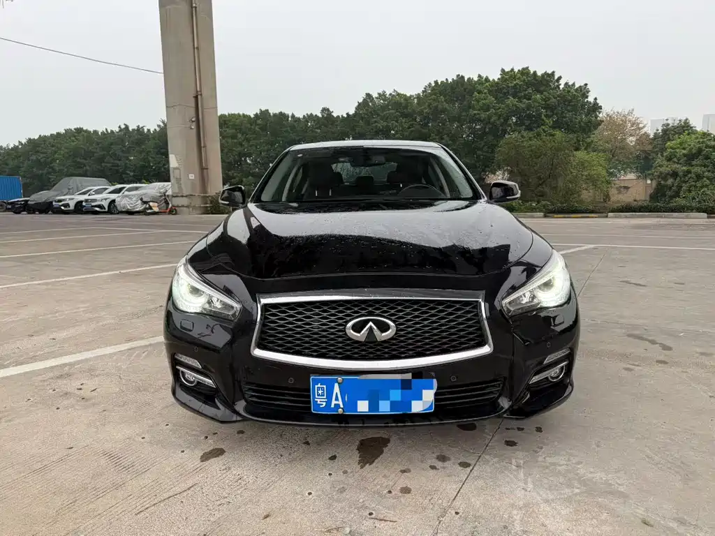 Infiniti Q50L 2015 — фото 2