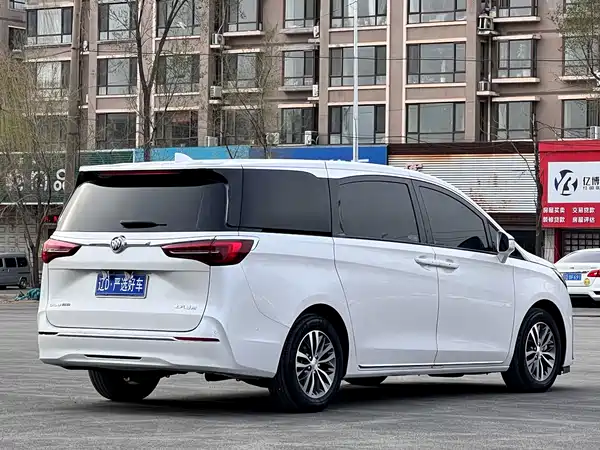 Buick GL8 2023