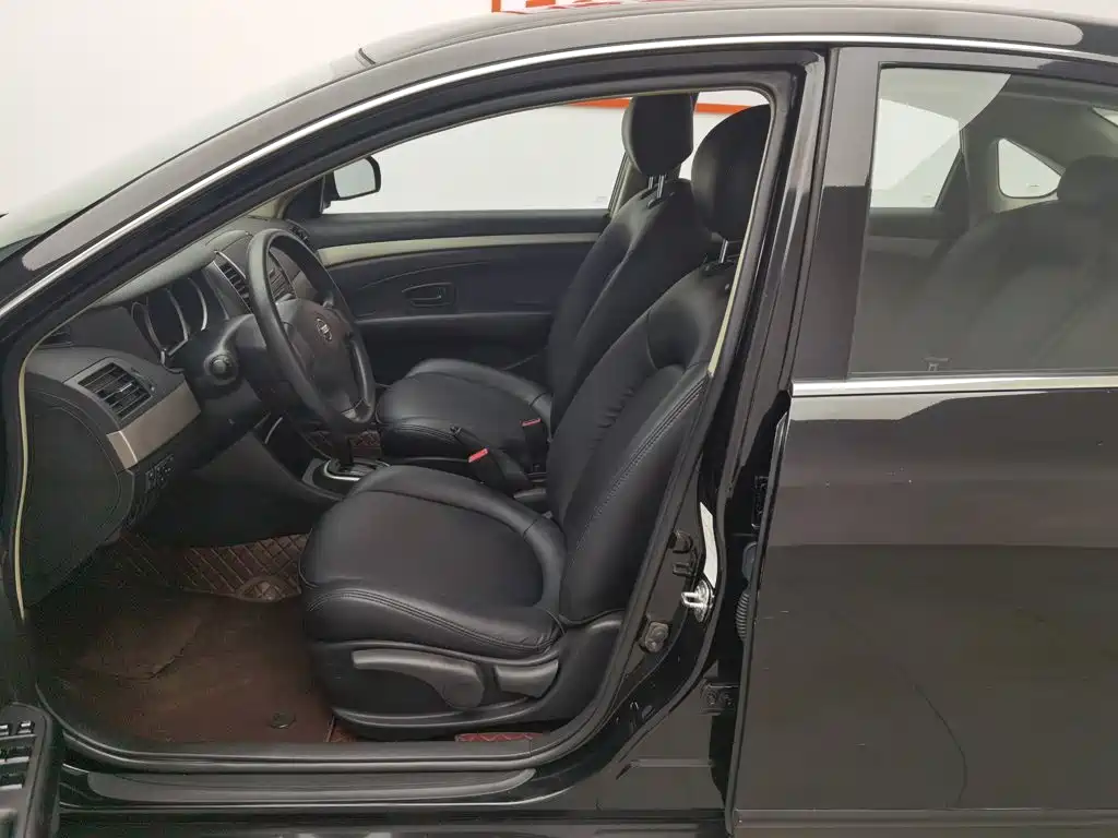 Nissan Sylphy 2017 — фото 10