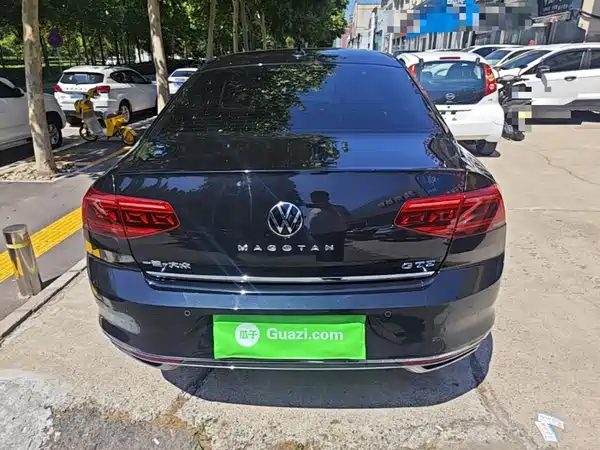 Volkswagen Magotan PHEV 2022