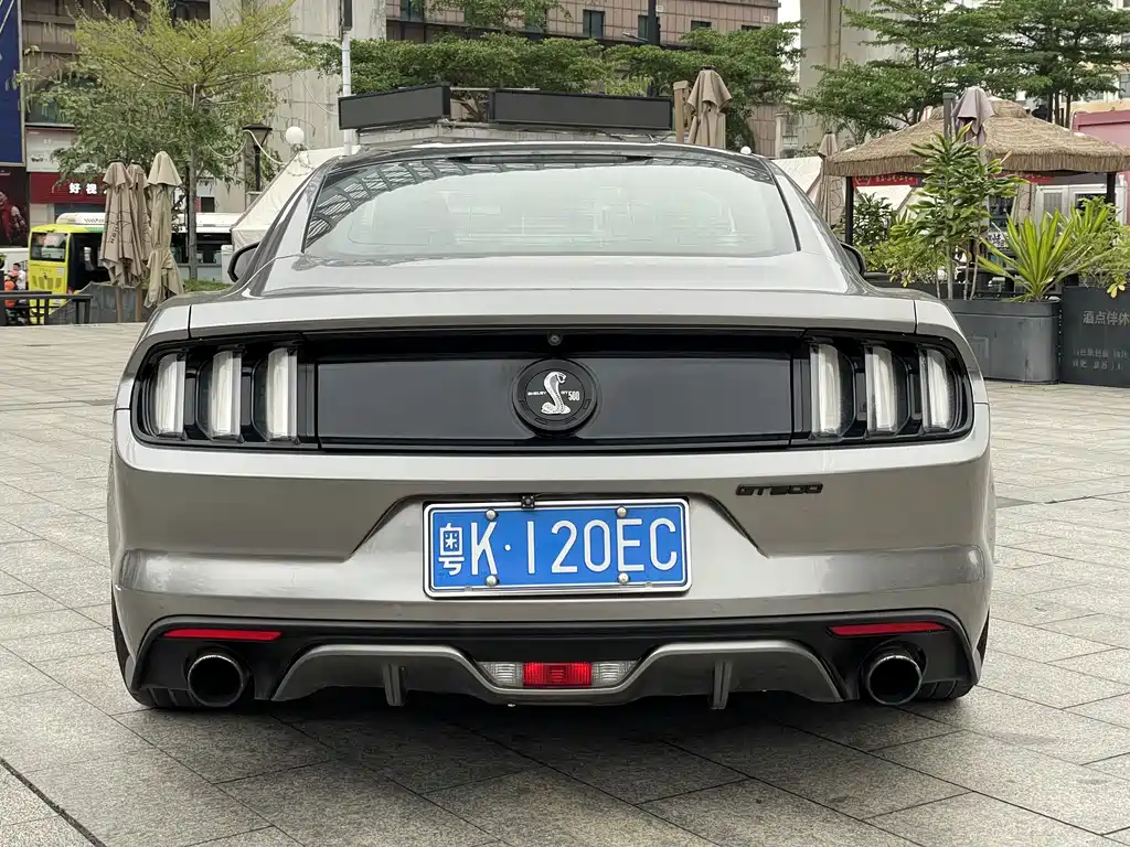 Ford Mustang 2015 — фото 4