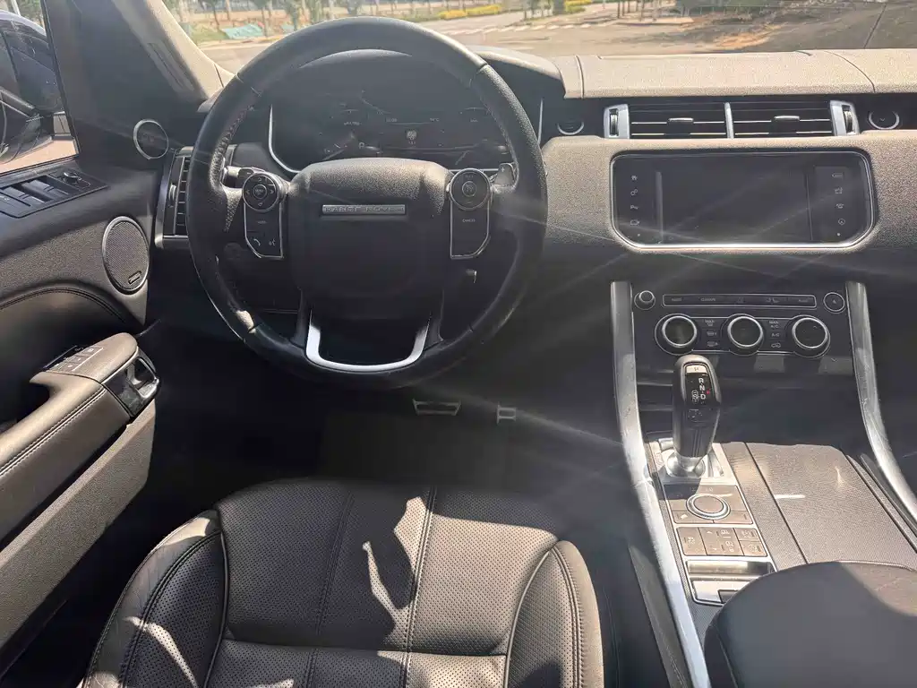 Land Rover Sport 2016 — фото 17