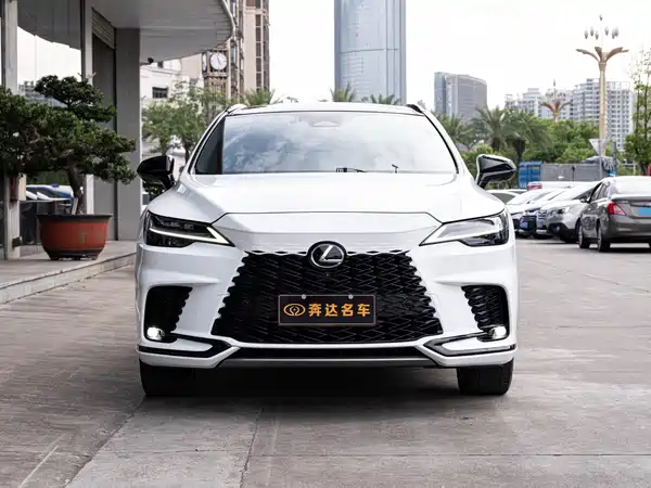 Lexus RX 2023