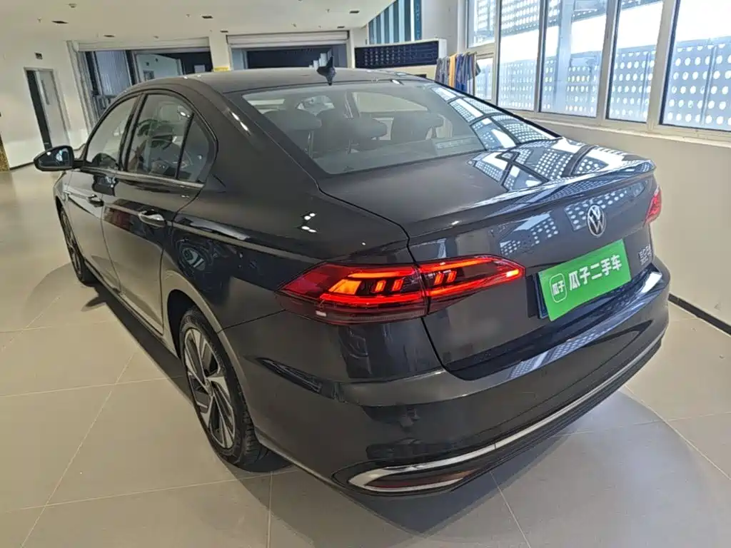 Volkswagen Bora 2024
